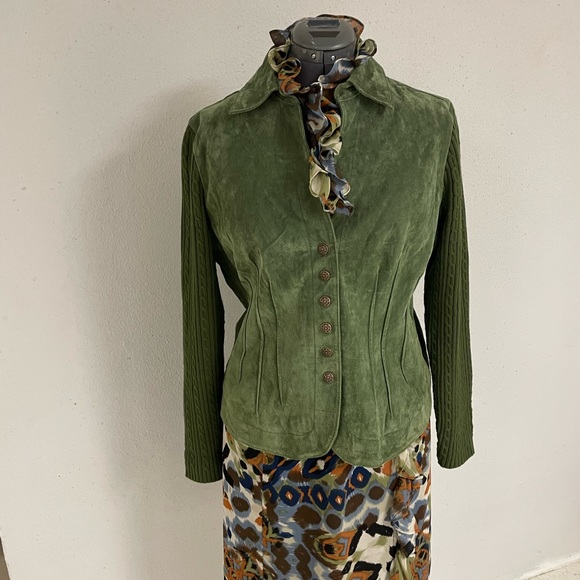 Fully Lined Mock Wrap-Front Chiffon Dress - Picture 12 of 13